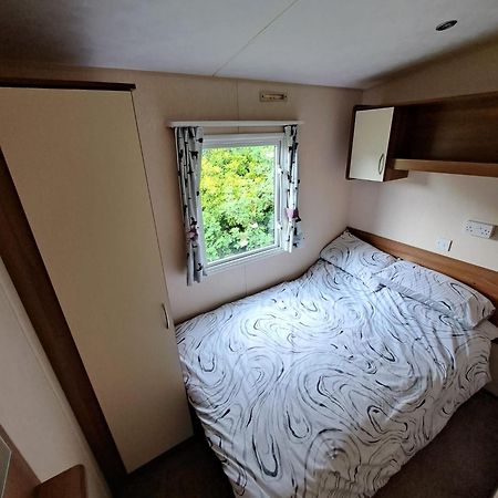 Caravan Waxholme Exterior photo