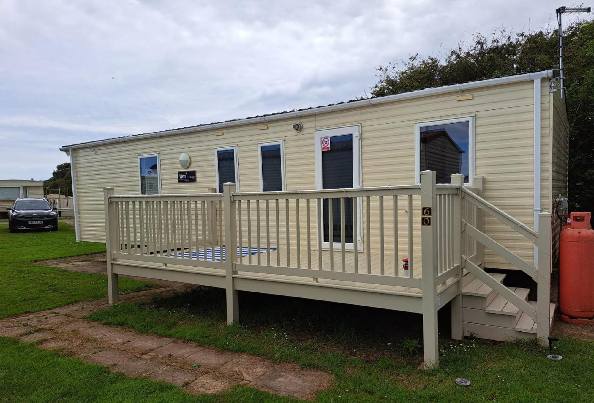 Caravan Waxholme Exterior photo
